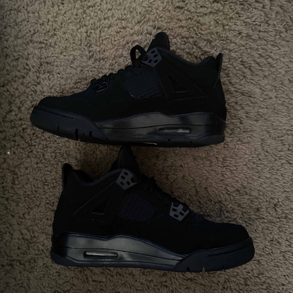 Air Jordan 4s Black Cat